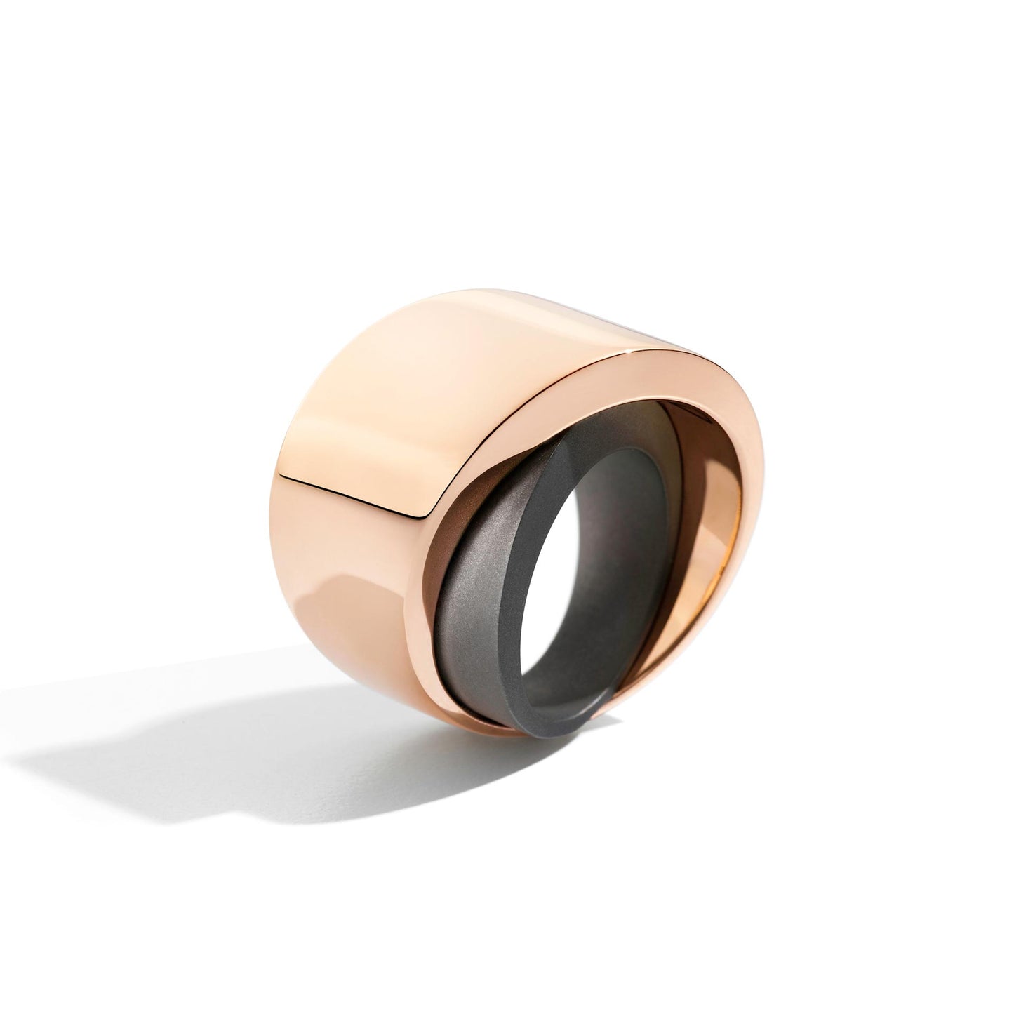 Tourbillon ring