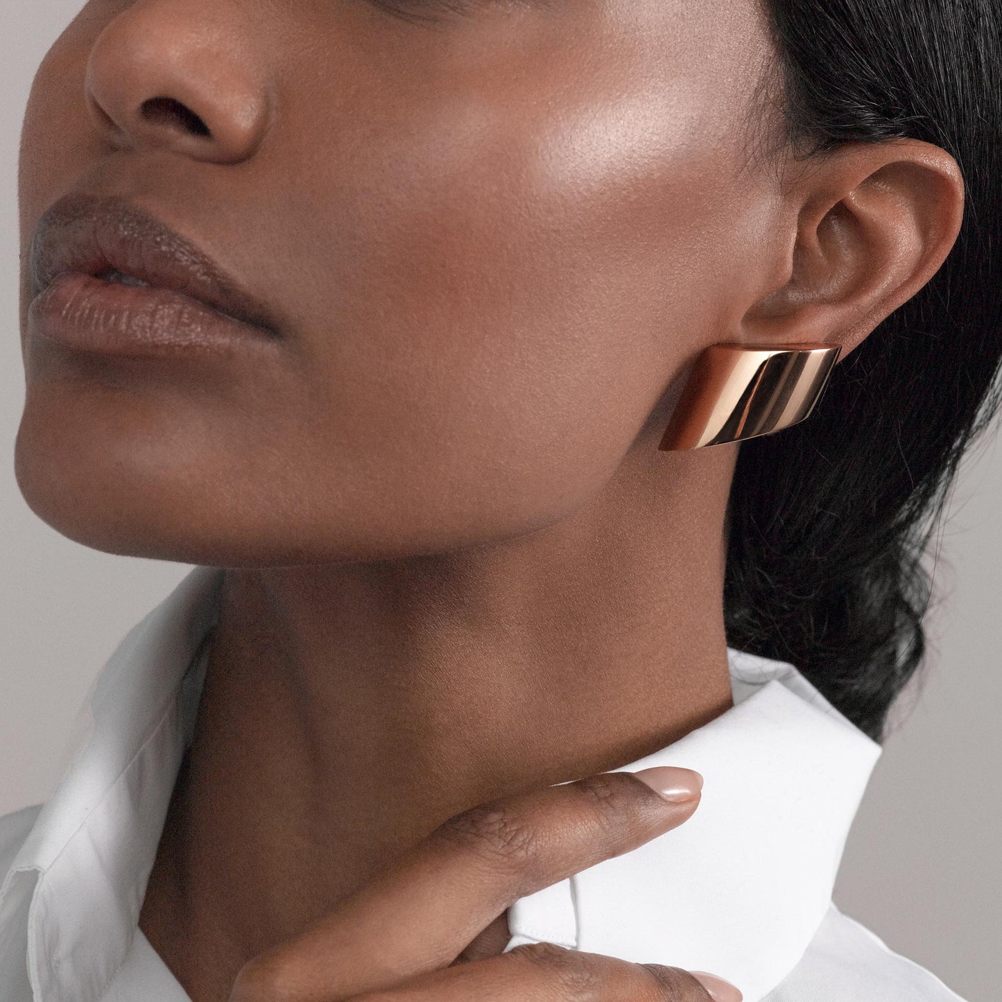 Vague Midi Earclips